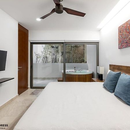 Trendy 1 Bedroom Apartment In Cruz Con Mar Brand New Building Плая дел Кармен Екстериор снимка