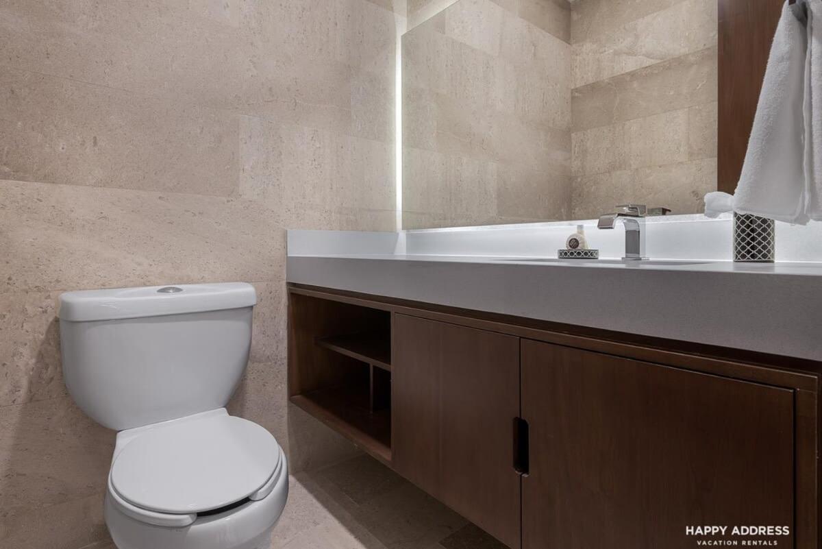 Trendy 1 Bedroom Apartment In Cruz Con Mar Brand New Building Плая дел Кармен Екстериор снимка