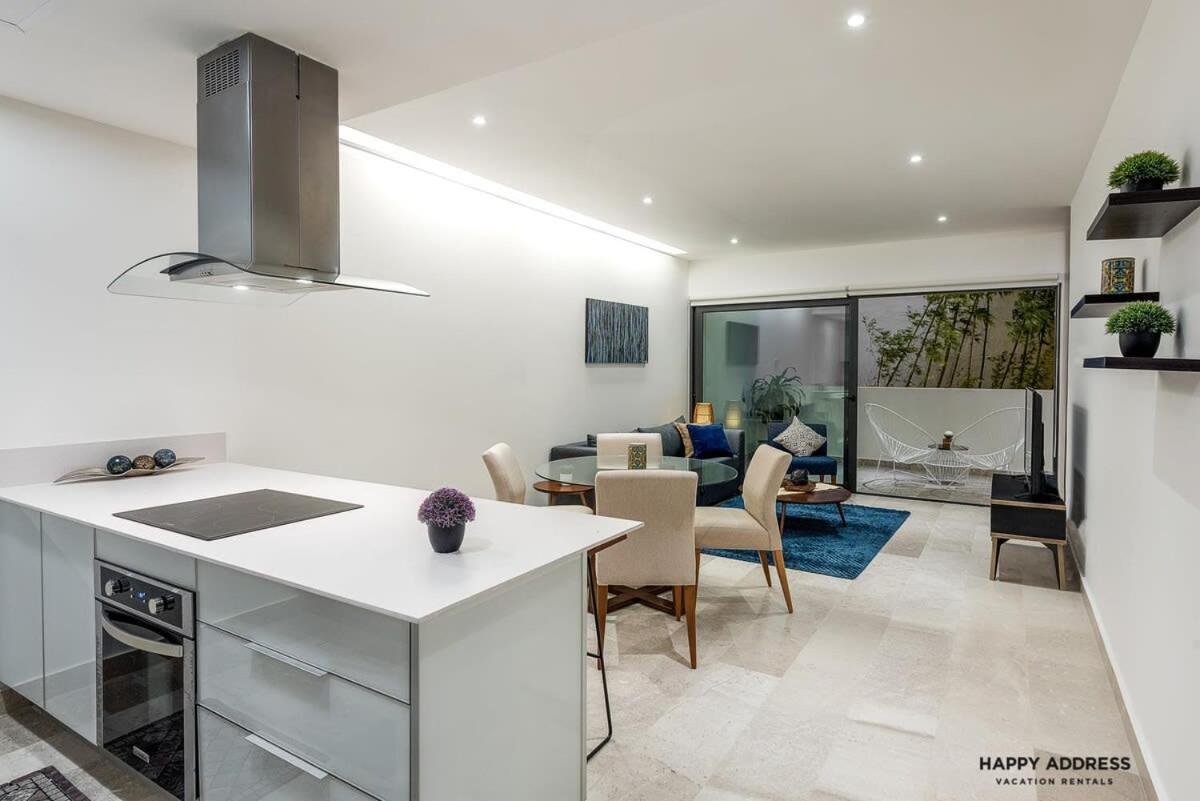 Trendy 1 Bedroom Apartment In Cruz Con Mar Brand New Building Плая дел Кармен Екстериор снимка