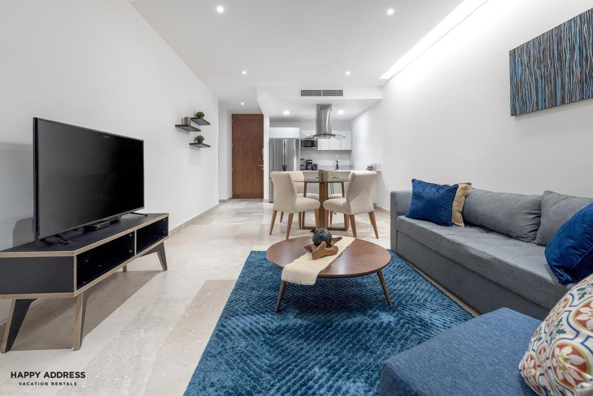 Trendy 1 Bedroom Apartment In Cruz Con Mar Brand New Building Плая дел Кармен Екстериор снимка
