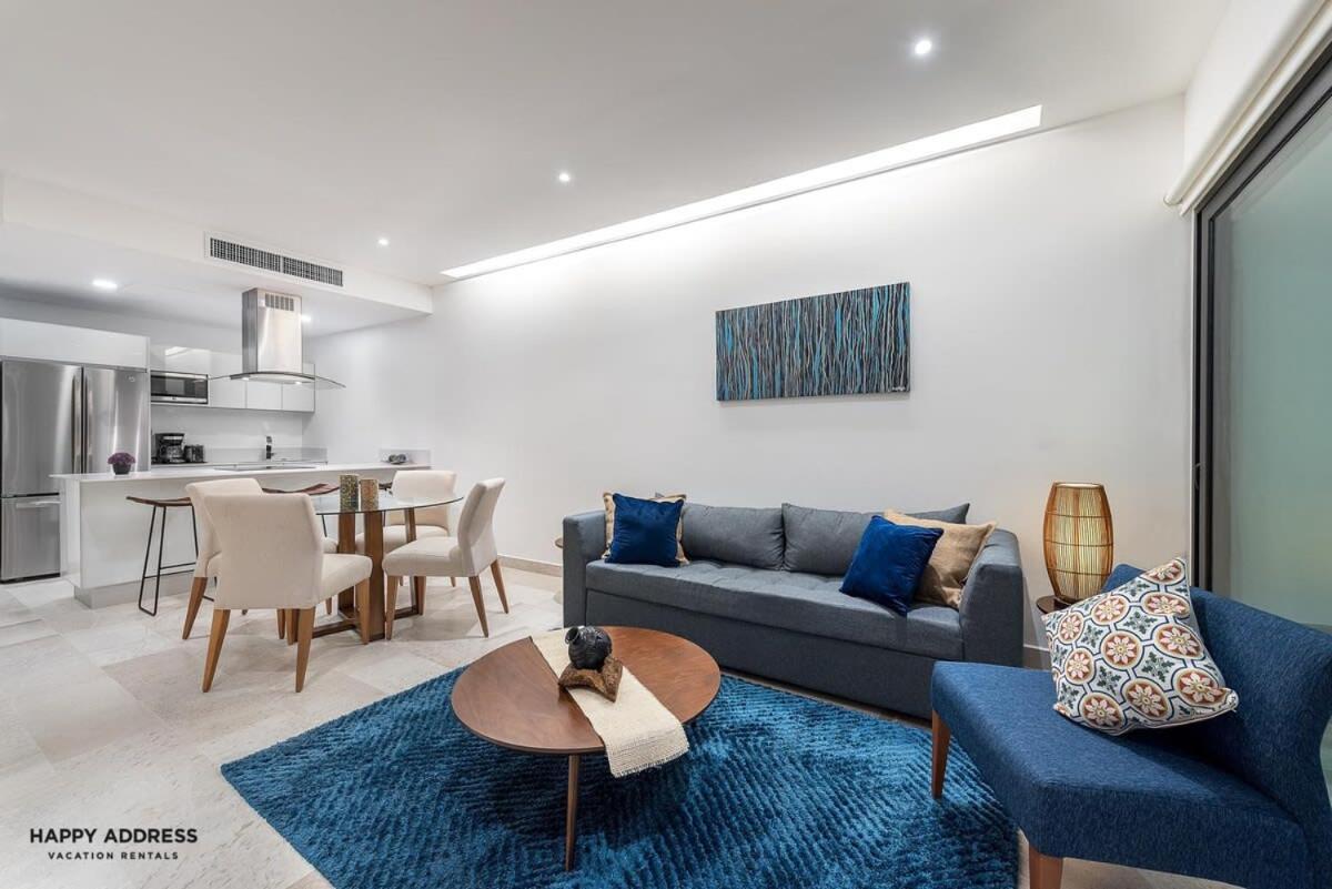 Trendy 1 Bedroom Apartment In Cruz Con Mar Brand New Building Плая дел Кармен Екстериор снимка